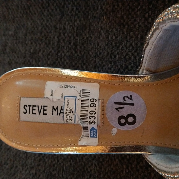 Rhinestone Steve Madden Puffy Slides! - Picture 2 of 5